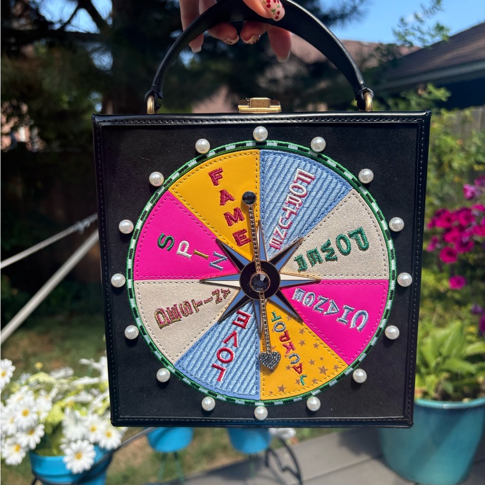 Kate Spade - Fortune Favours